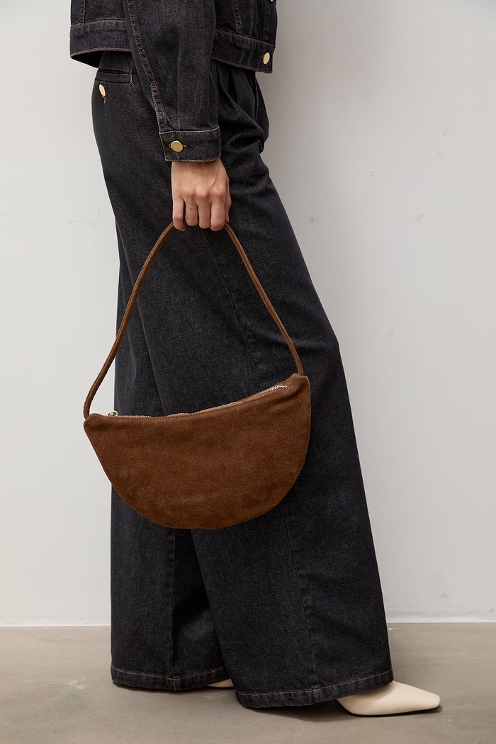 Answear.LAB Torebka hobo damska zamszowa MBP183HO1.isr