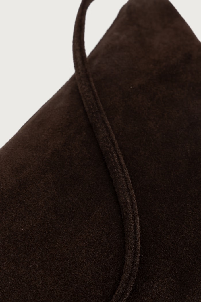Answear.LAB torebka hobo damska zamszowa brązowy MBP183HO1.isr