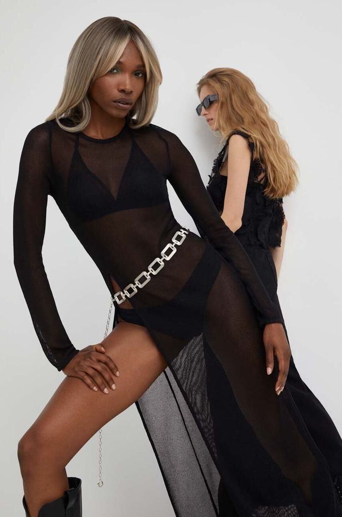 Answear Lab sukienka X kolekcja limitowana BE SHERO casual czarny WS23.SUD700
