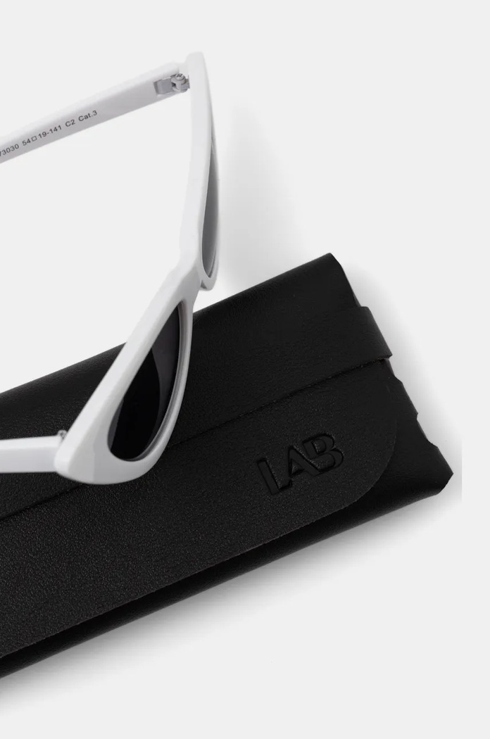 Akcesoria Answear.LAB Okulary przeciwsłoneczne 3030.fms biały