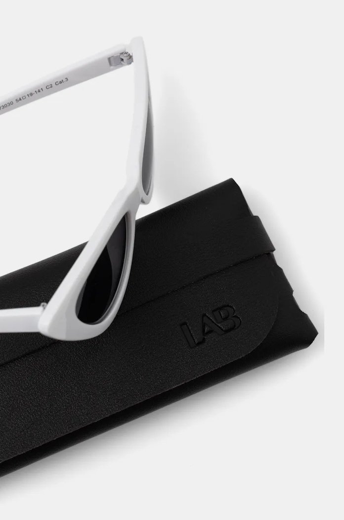 Akcesoria Answear.LAB Okulary przeciwsłoneczne 3030.fms biały