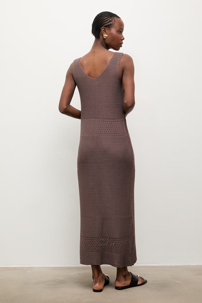Answear.LAB rochie din fibră de bambus 2510526 maro