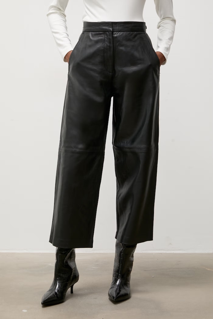 Answear.LAB pantaloni pentru femei, din piele MADELINE Unscripted Collection negru MADELINE