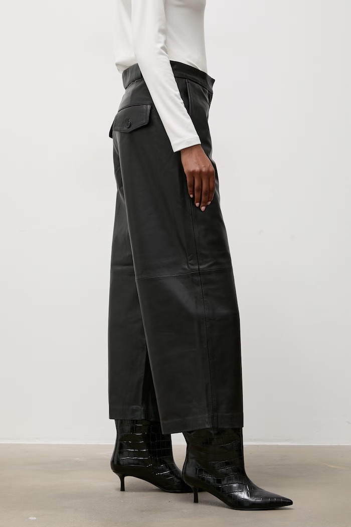 Îmbrăcăminte Answear.LAB pantaloni pentru femei, din piele MADELINE Unscripted Collection MADELINE negru