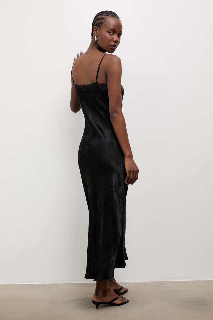 Odzież Answear.LAB sukienka bieliźniana z dodatkiem lnu NewSlipDress.hak czarny