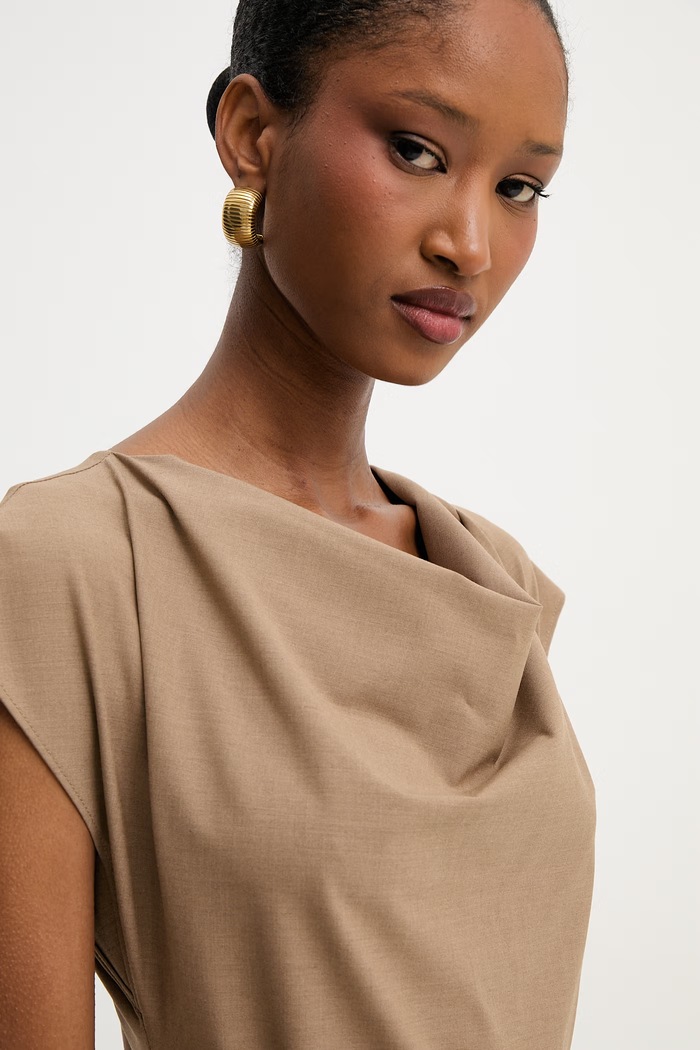 Answear.LAB šaty s prímesou ľanu hnedá EL3898