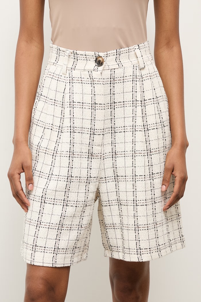 Answear.LAB pantaloni scurți pentru femei bej 93868.isr