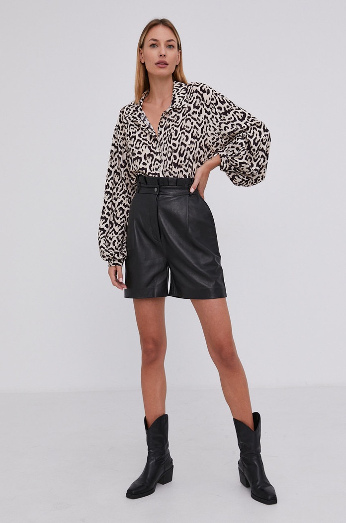 Answear Lab Koszula z domieszką jedwabiu G25038.1KR czarny WZ21