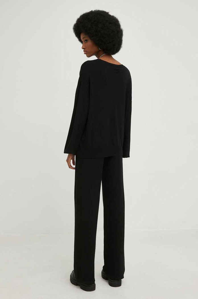Answear Lab komplet sweter i spodnie czarny 10031.js