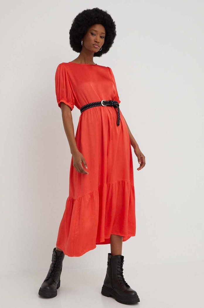 Answear Lab sukienka casual czerwony 92338.WK