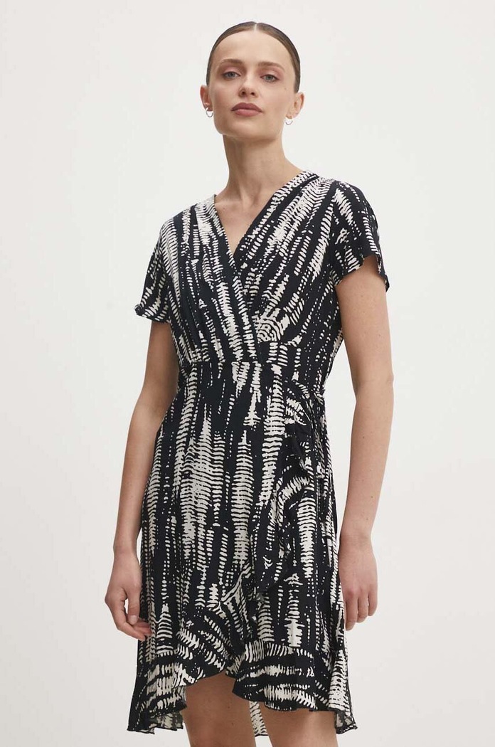 Answear.LAB sukienka casual czarny 63007v.fd