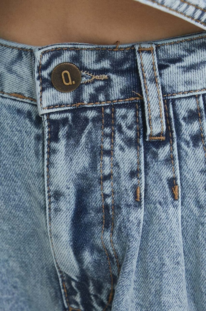 Answear Lab pantaloni scurti jeans albastru 6096.td