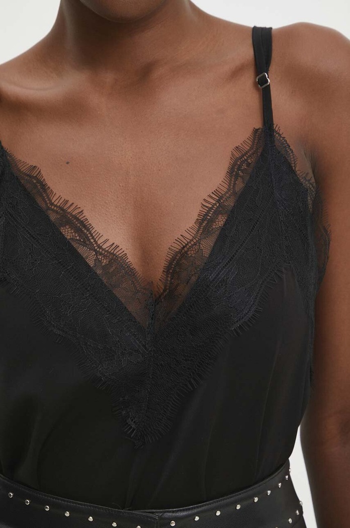Top pentru femei Answear.LAB negru 1702..TKK