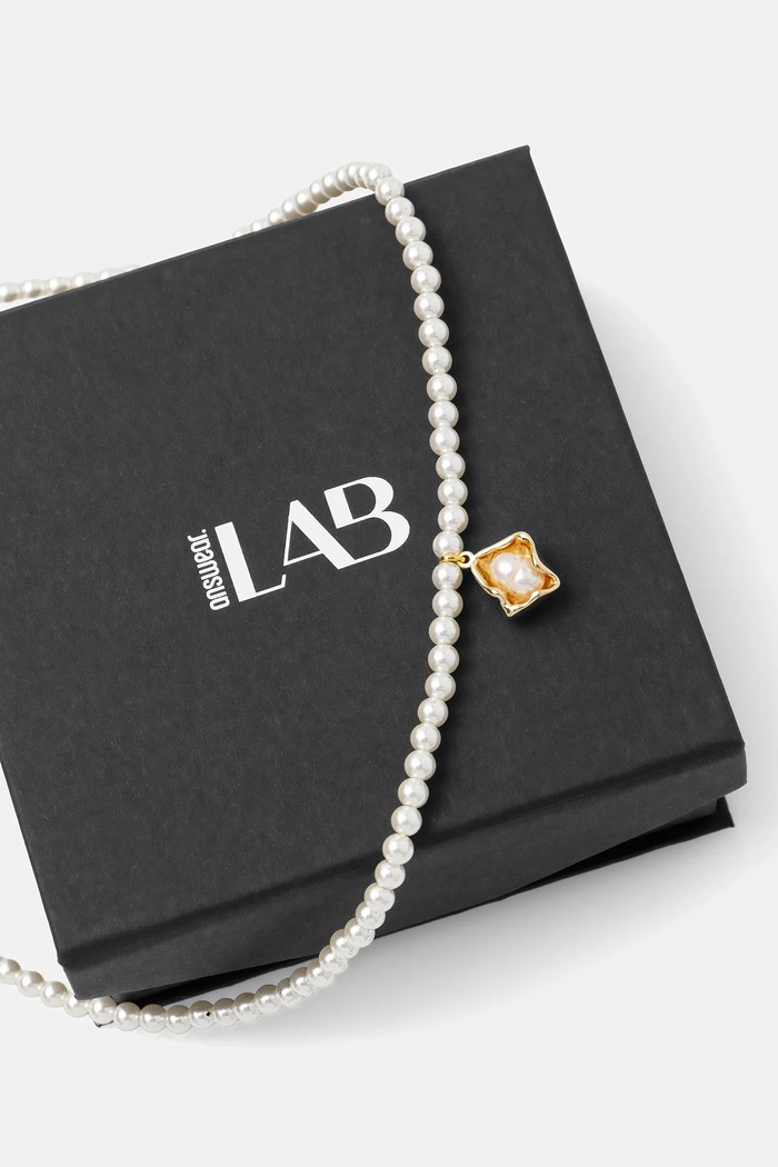 Answear Lab colier Answear.LAB 1355.cjk alb