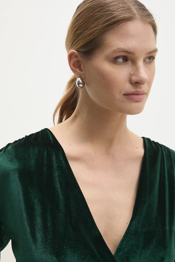 Answear Lab body din catifea Answear.LAB verde 92797.IKK