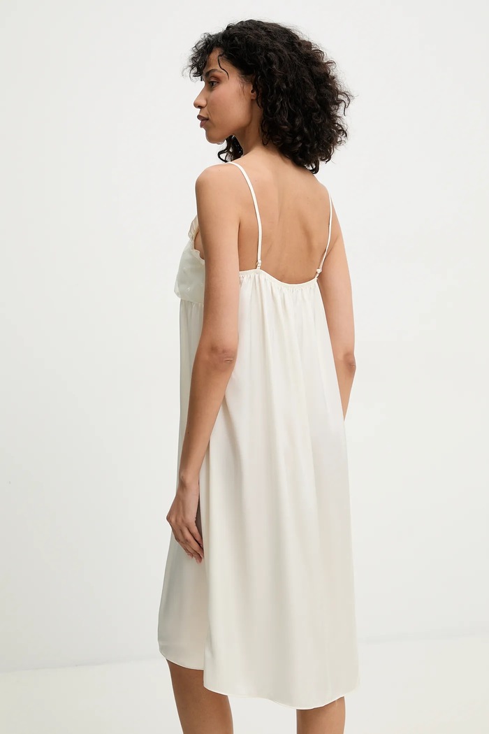 Abbigliamento Answear.LAB camicia da notte pj32406.flk beige