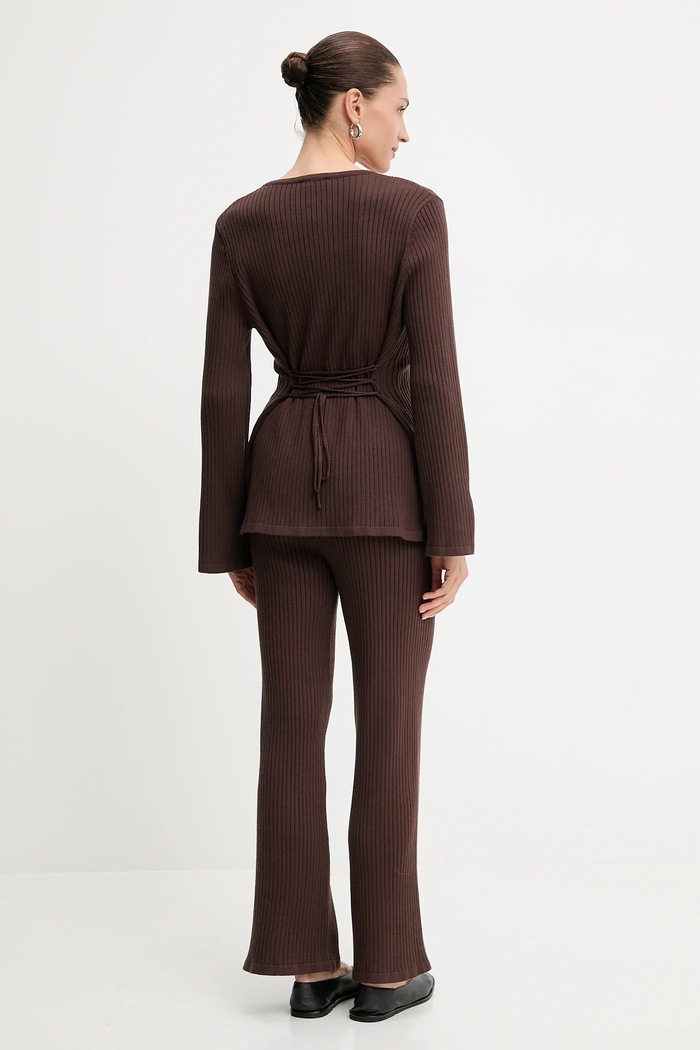 Answear.LAB sweter i spodnie brązowy qt91025.fms