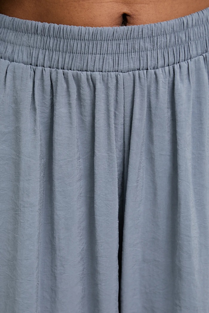 Answear.LAB Answear Lab cămașă și pantaloni 50957.tos