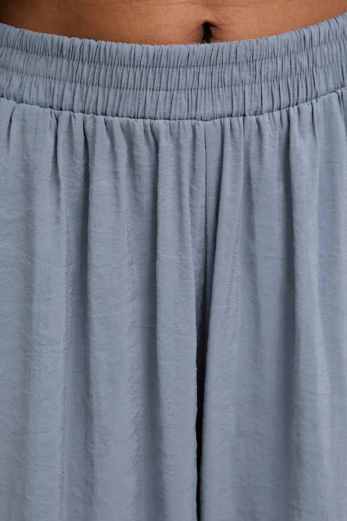 Answear.LAB Answear Lab cămașă și pantaloni 50957.tos