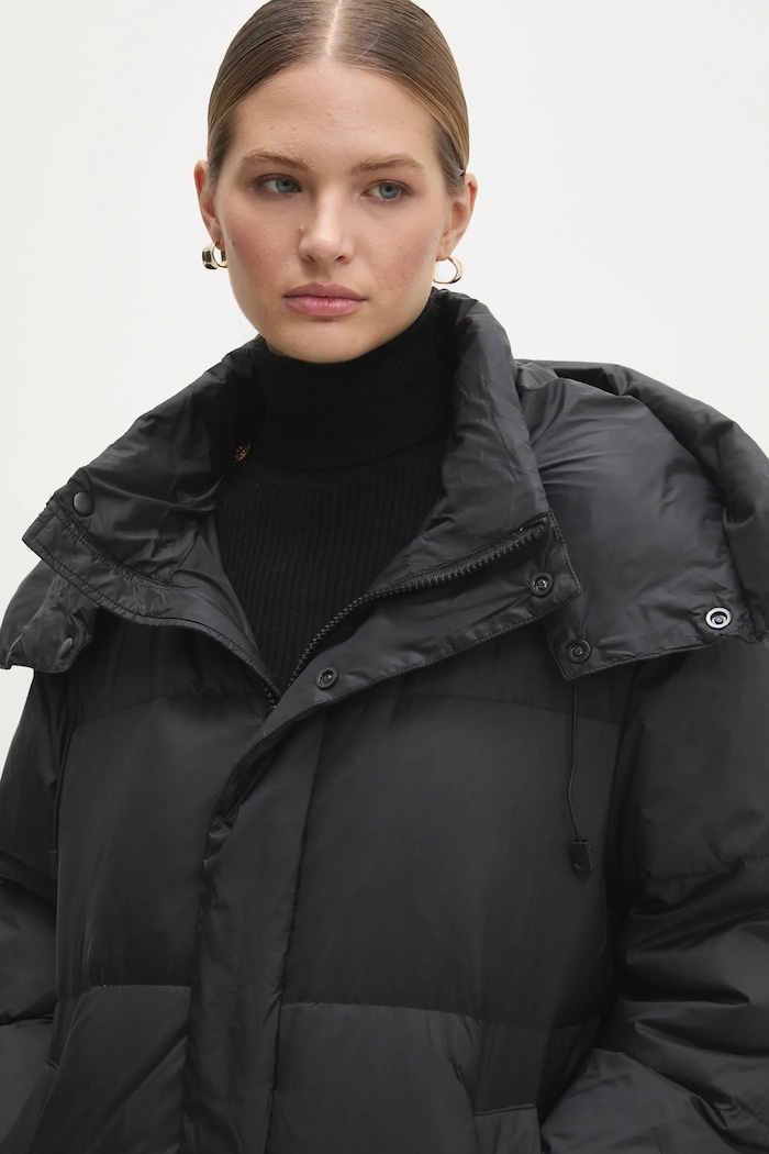 Páperová bunda Answear.LAB čierna 4913.ilk