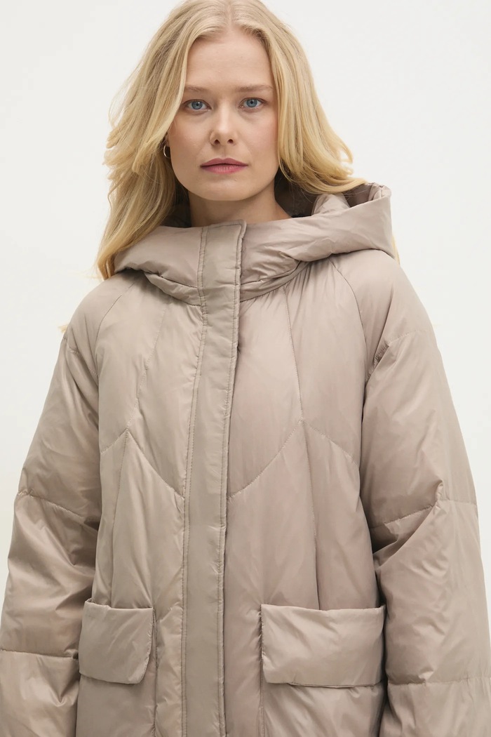 Pernata jakna Answear.LAB bež 4004.ILK