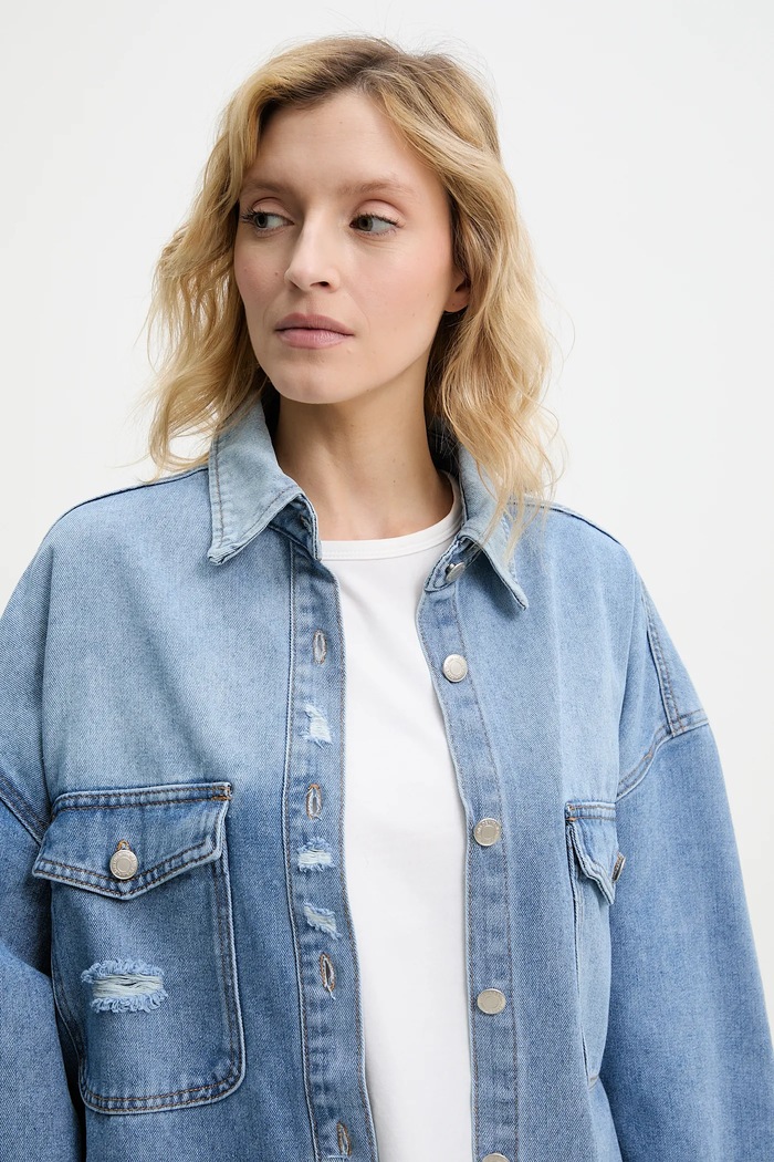 Answear Lab geaca jeans Answear.LAB PK2418.ios albastru