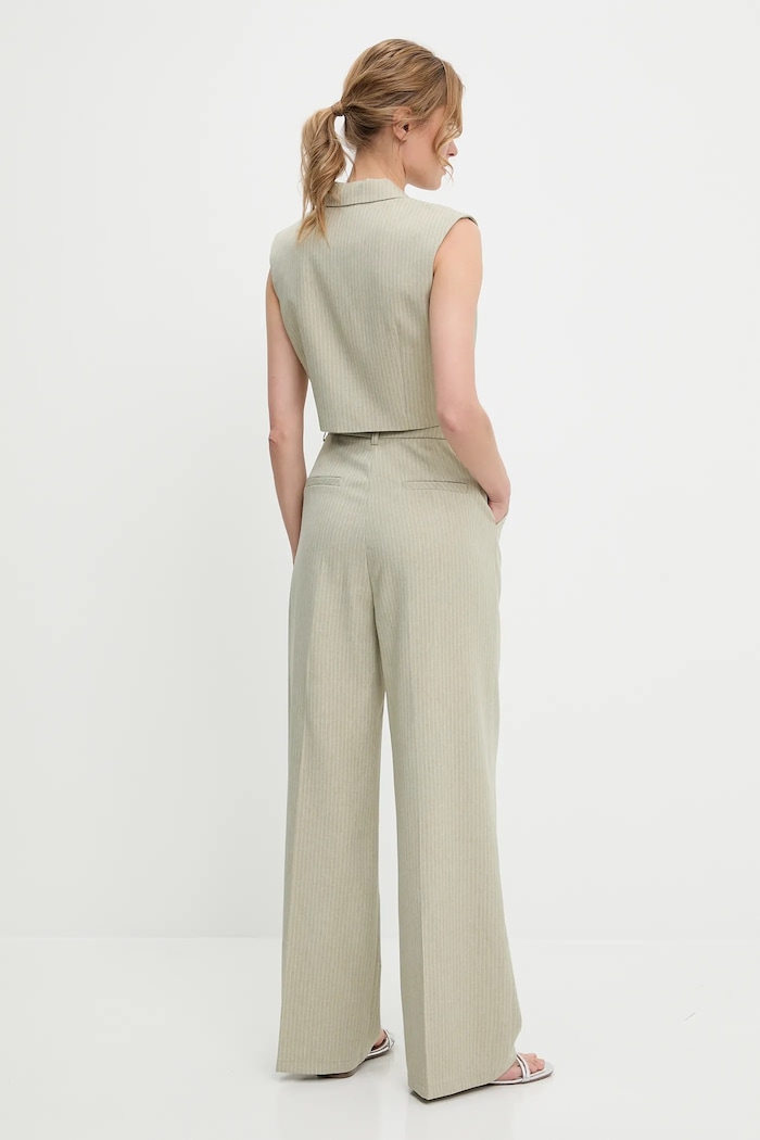 Answear Lab compleu - jachetă și pantaloni V331.P981.HWK turcoaz WW25