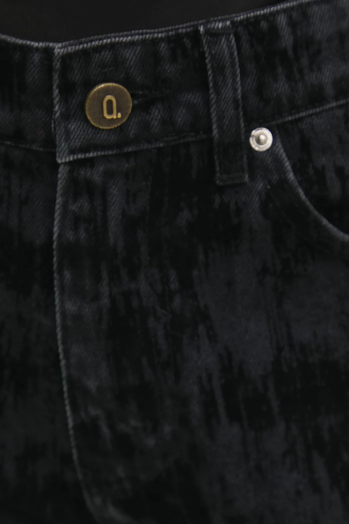 Answear Lab jeansy czarny 20134.plamy.tms
