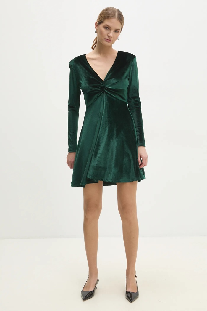 Answear Lab rochie de catifea 92795.IKK verde WW25