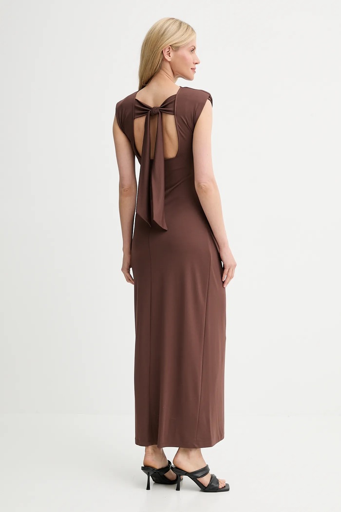 Îmbrăcăminte Answear.LAB Answear Lab rochie 111464..tos maro