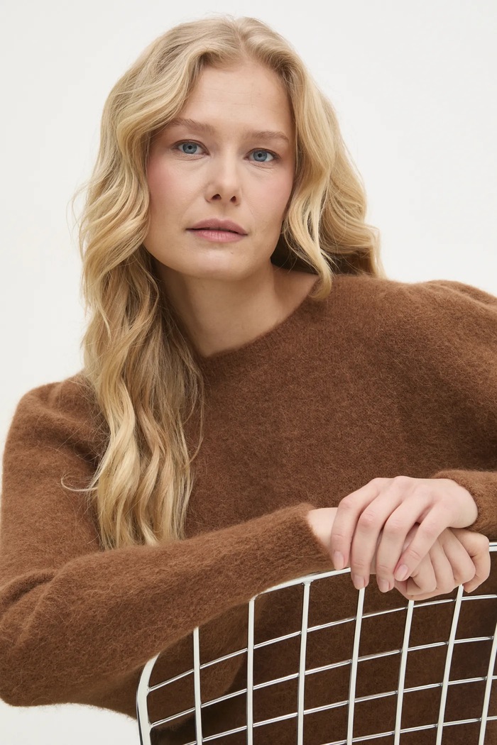 Vlněný svetr Answear.LAB oversize hnědá 8901.flk