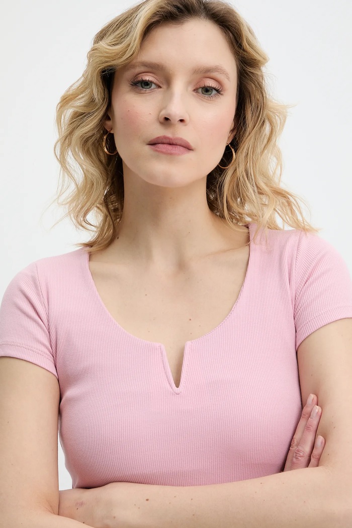 Answear.LAB t-shirt rosa sng.117.tos