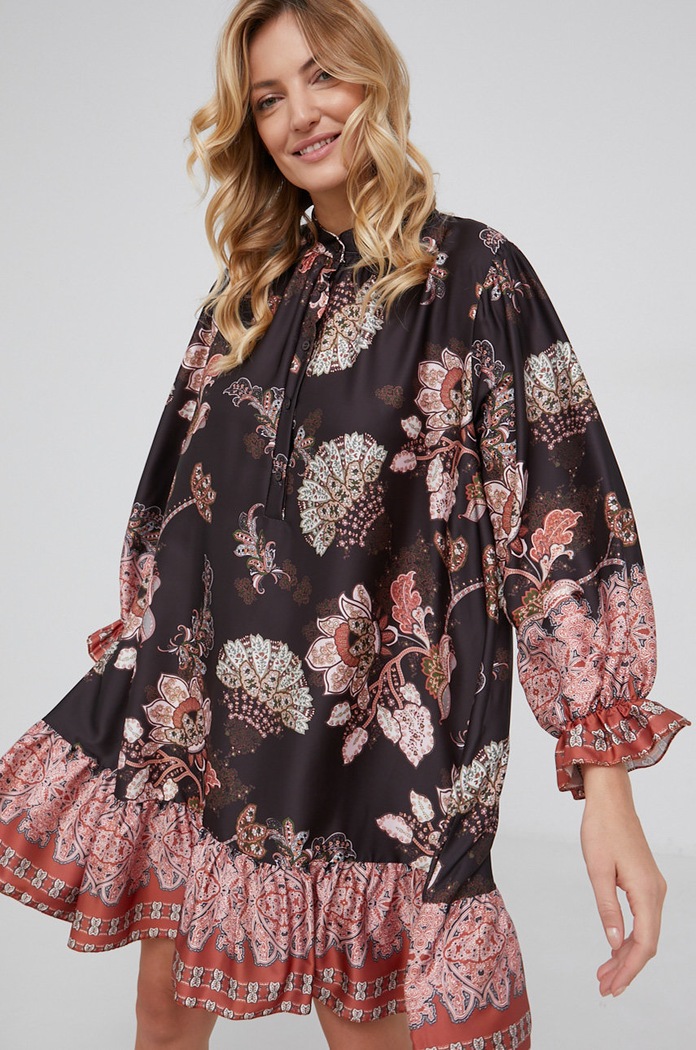 Answear Lab Sukienka casual czarny 9966.KR