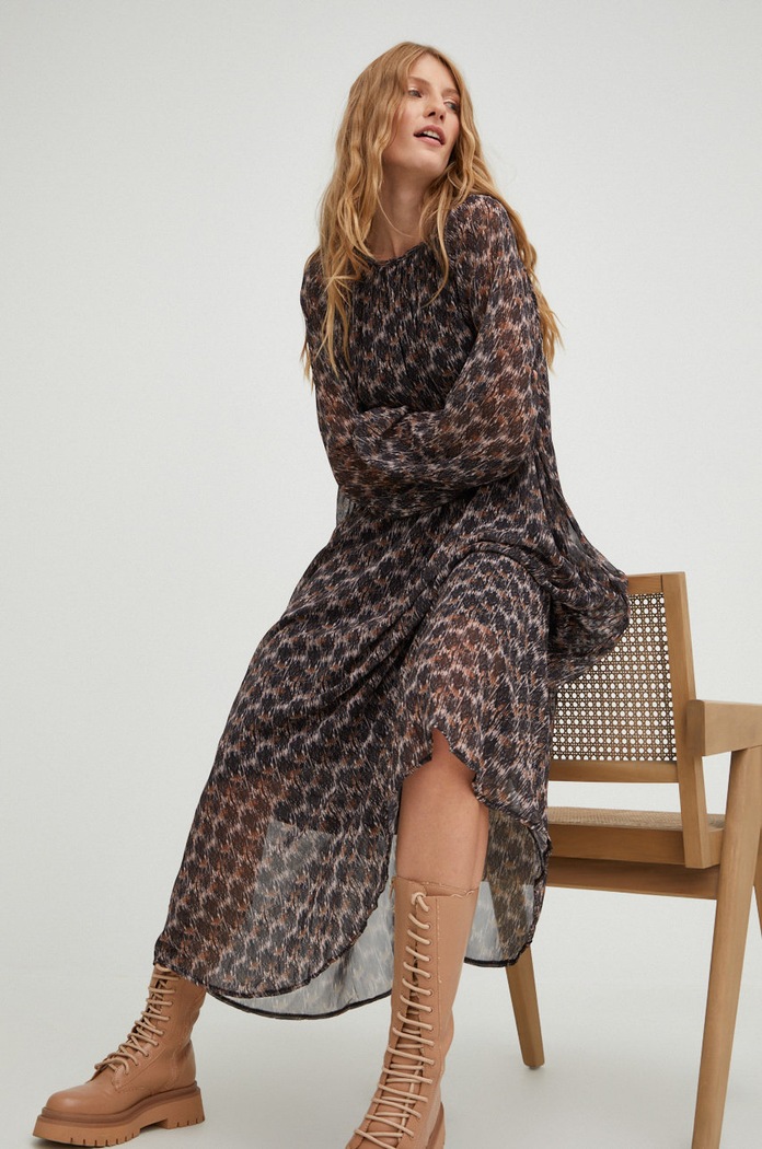 Answear Lab sukienka casual czarny 0040.JS
