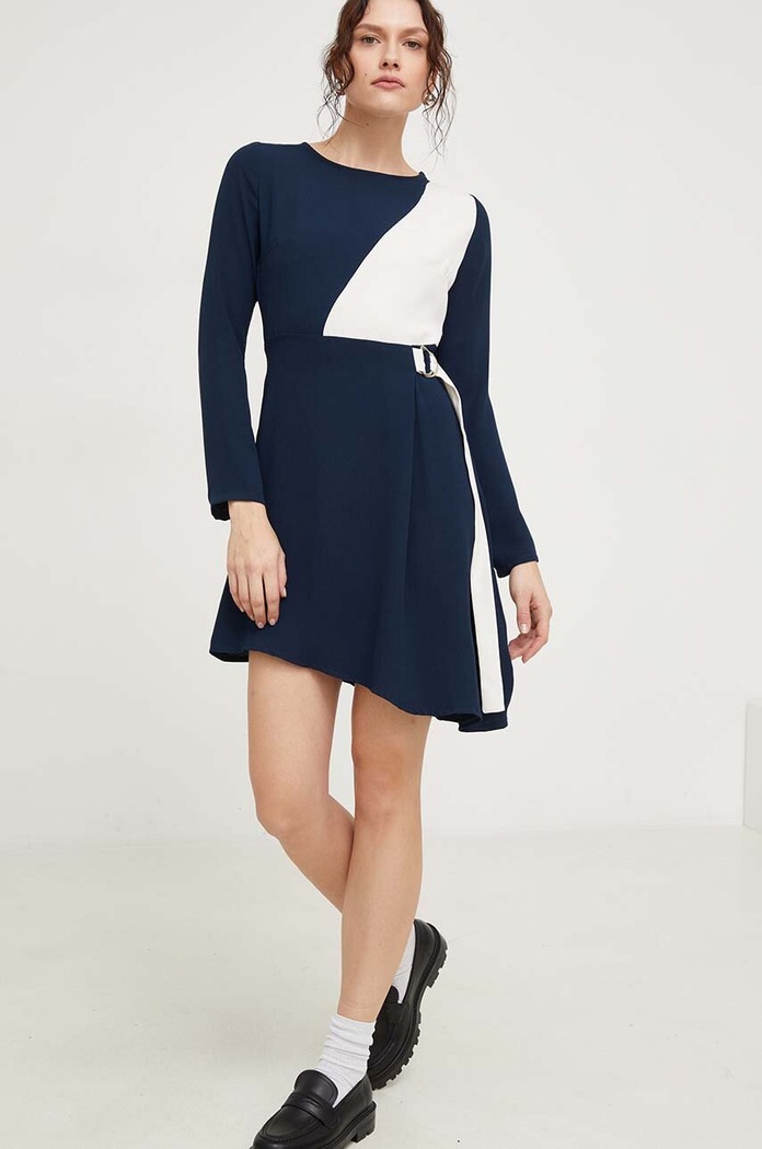 Φόρεμα Answear.LAB casual σκούρο μπλε sng9.su.tjs