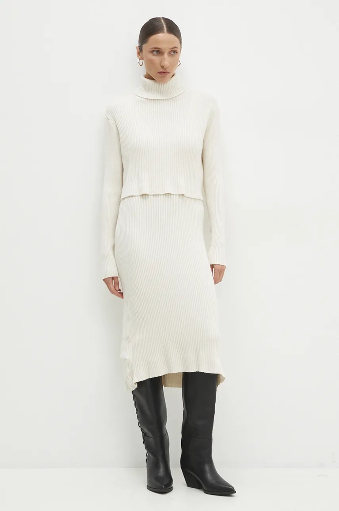 Answear Lab rochie și pulover mini bej W0906AB.HLK