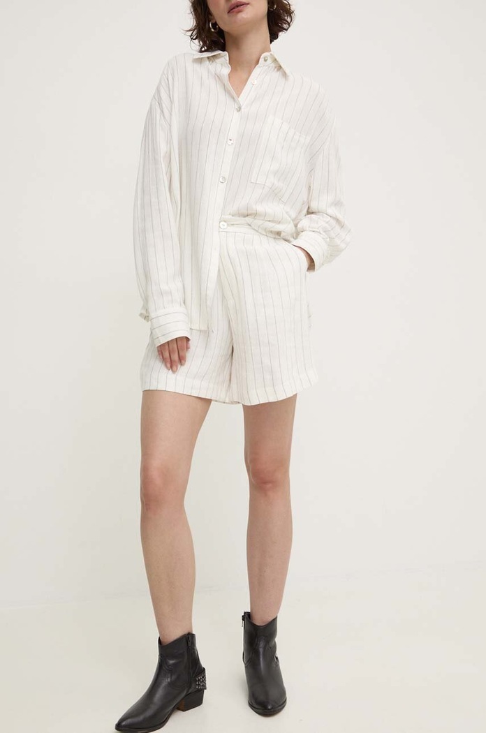 Answear Lab pantaloni scurți cu in panza alb 5963.IK