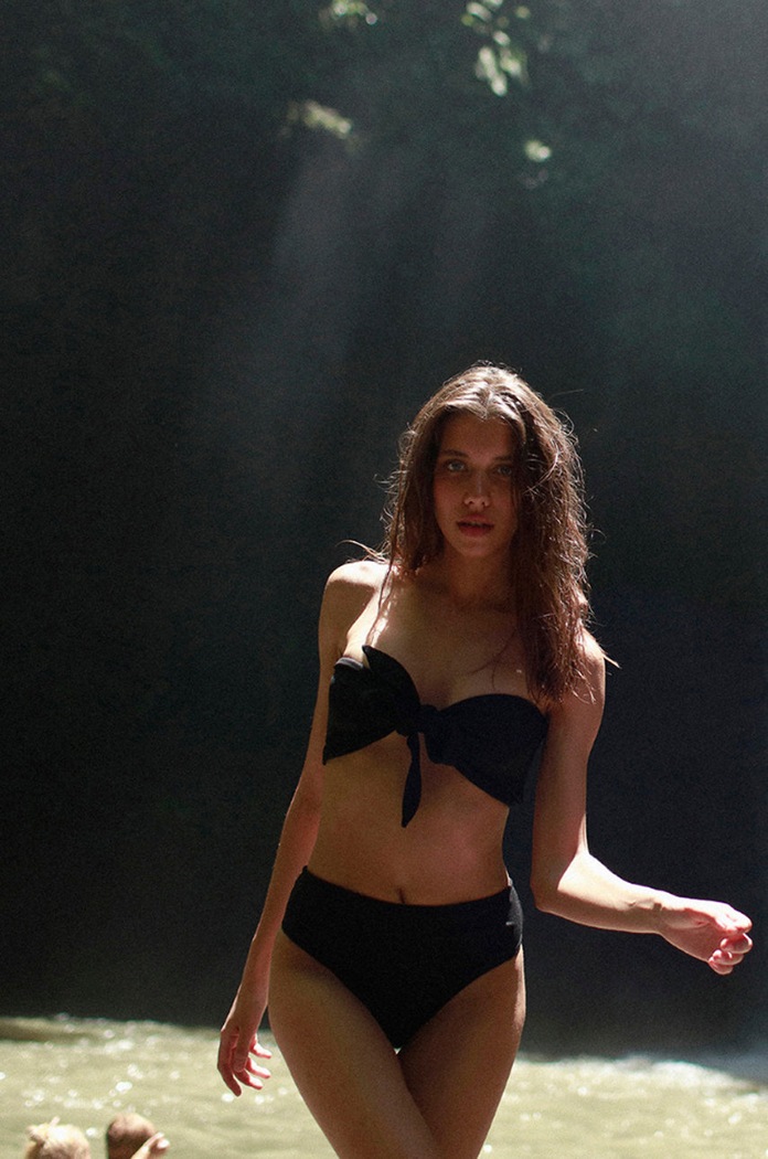 MUUV. Sutien de baie Bow Bandeau biustonosz.BOW.BANDEAU negru ZW23