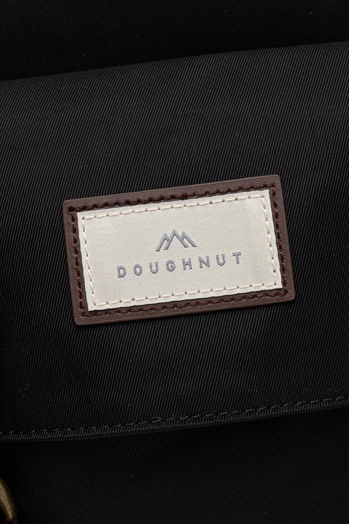 Doughnut - Ruksak čierna D010.0003