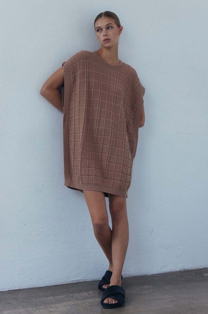 MUUV. rochie CARRE mini maro sukienk.kr.CARRE.peanut