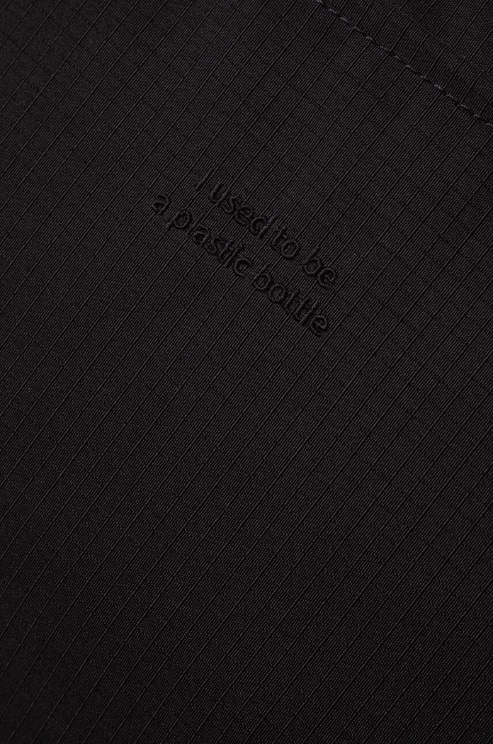 Obal na notebook Lefrik CAPTURE CASE 13" černá CAPTURE.LAPTOP.CASE.13