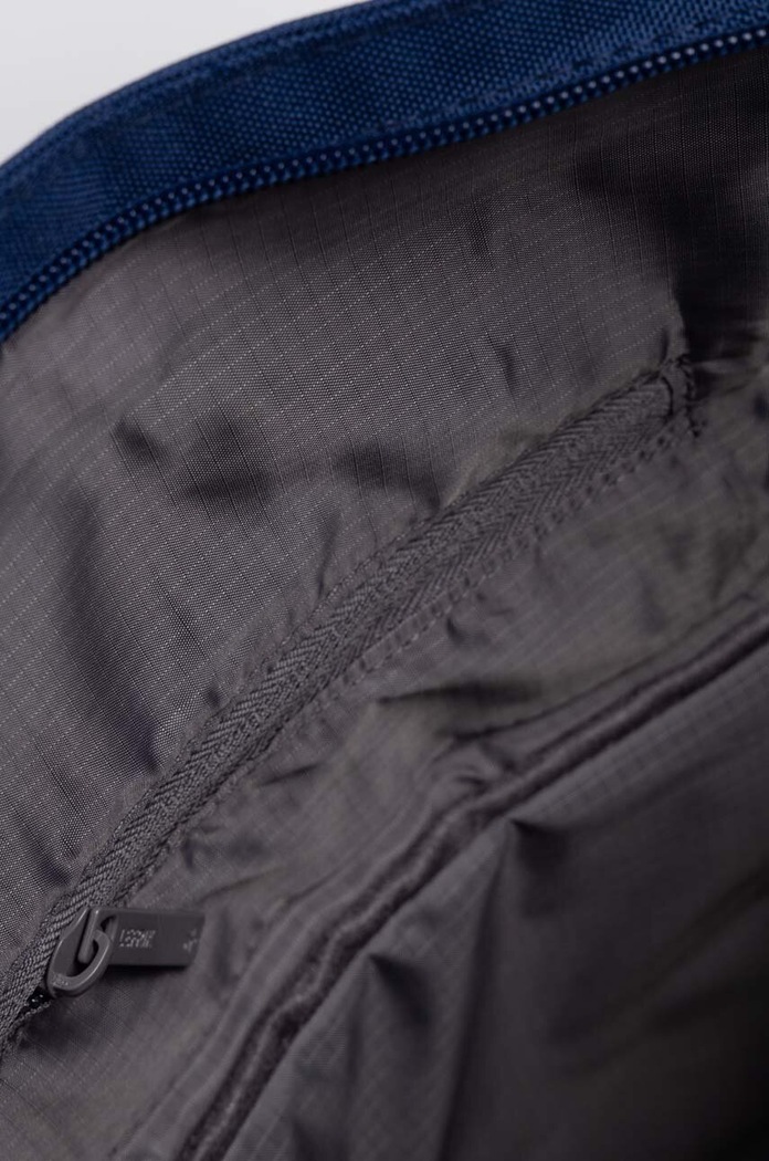 Lefrik rucsac ROLL MINI ROLL.MINI.DARK.KLEIN bleumarin