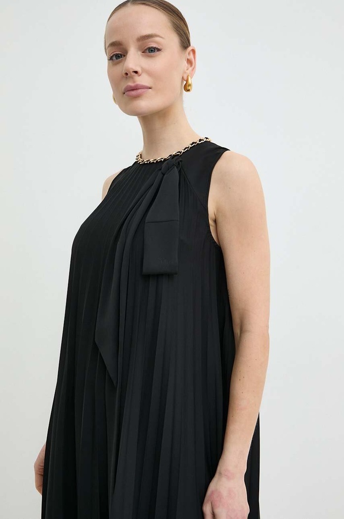 Nissa ruha fekete RC14842