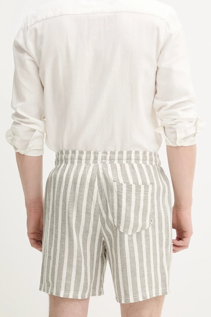 Îmbrăcăminte Solid pantaloni scurți din in FRIED 21108373.170613 verde