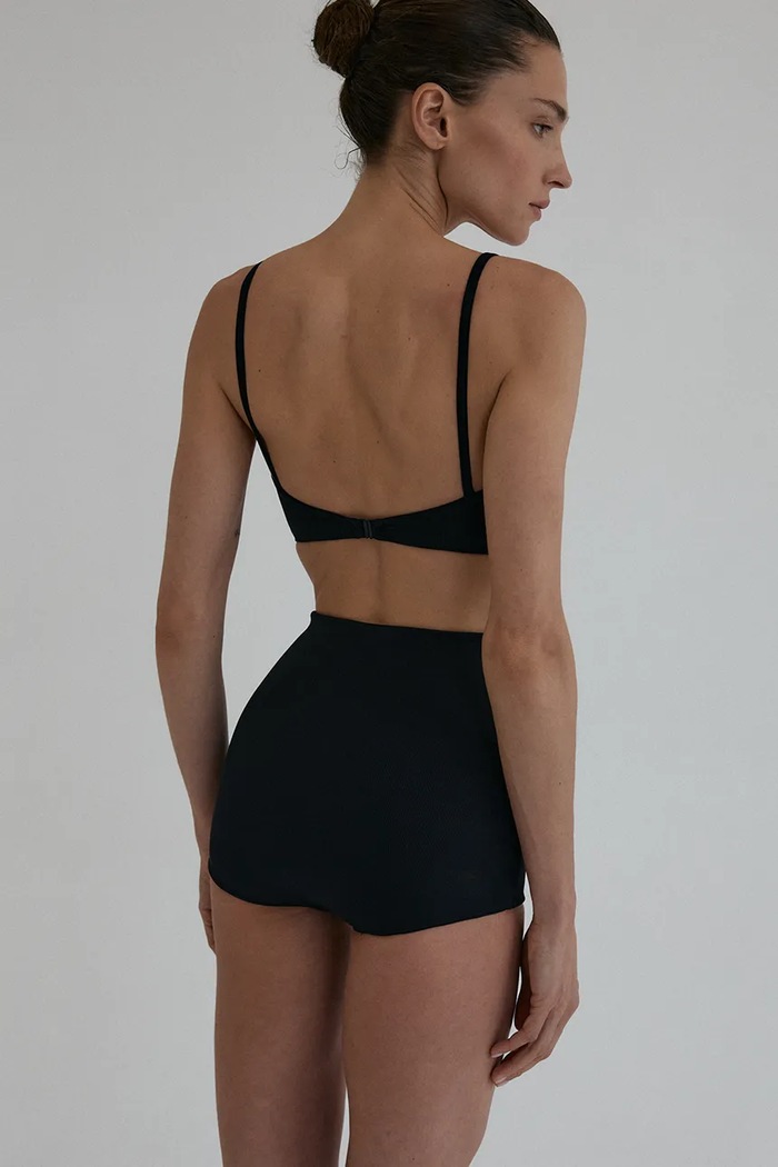 Ruházat Muuv. Melltartós bikini felső női CUAL biust.komp.balk.CUAL fekete