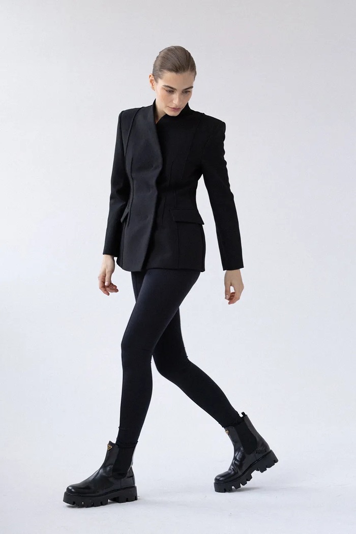 Muuv legginsy damskie model.leginsy.ETUI czarny ZS26