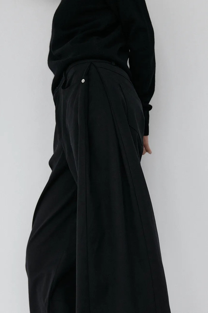 Muuv spodnie straight damskie czarny spodnie.wide.leg.AHI