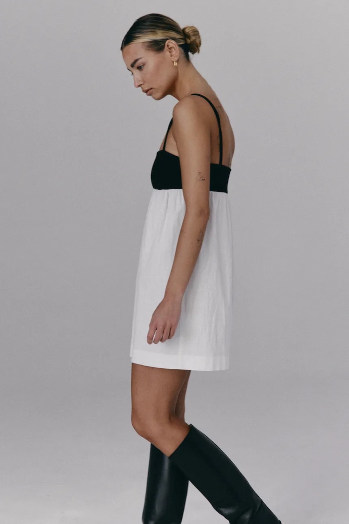 Muuv. rochie din bumbac DIJOU alb sukienka.krotka.DIJOU