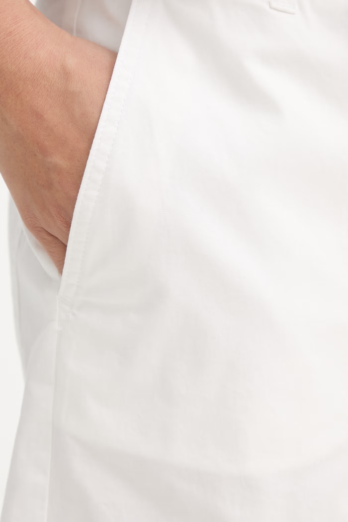 Marc O'Polo pantaloni scurți pentru femei, din bumbac cu elastan alb 5000014024