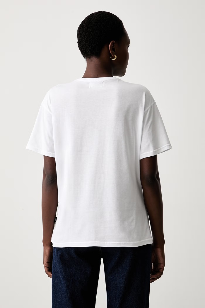 Odzież Muuv T-shirt damski bawełniany over.tshirt.NOSMOKING biały